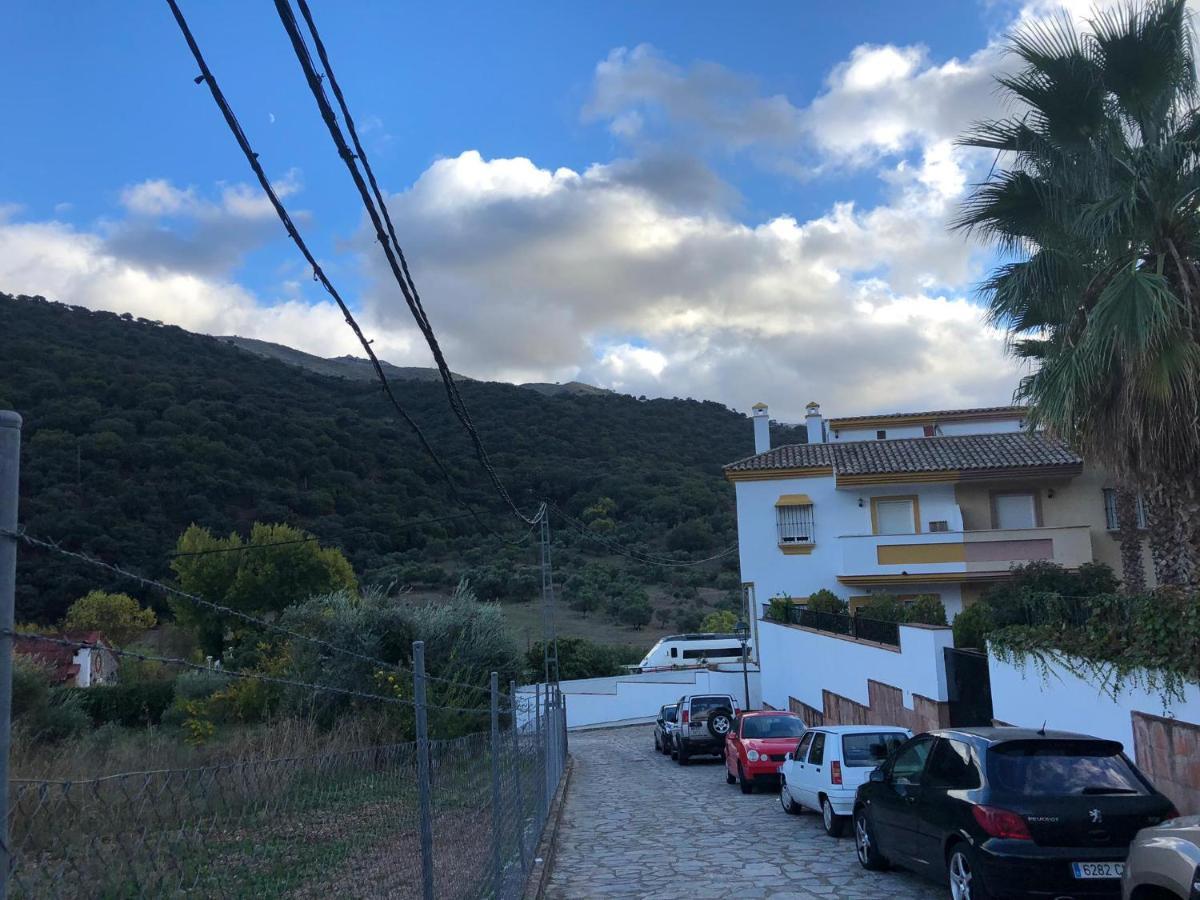 Casa Rural Las Rosas De Benaoján エクステリア 写真