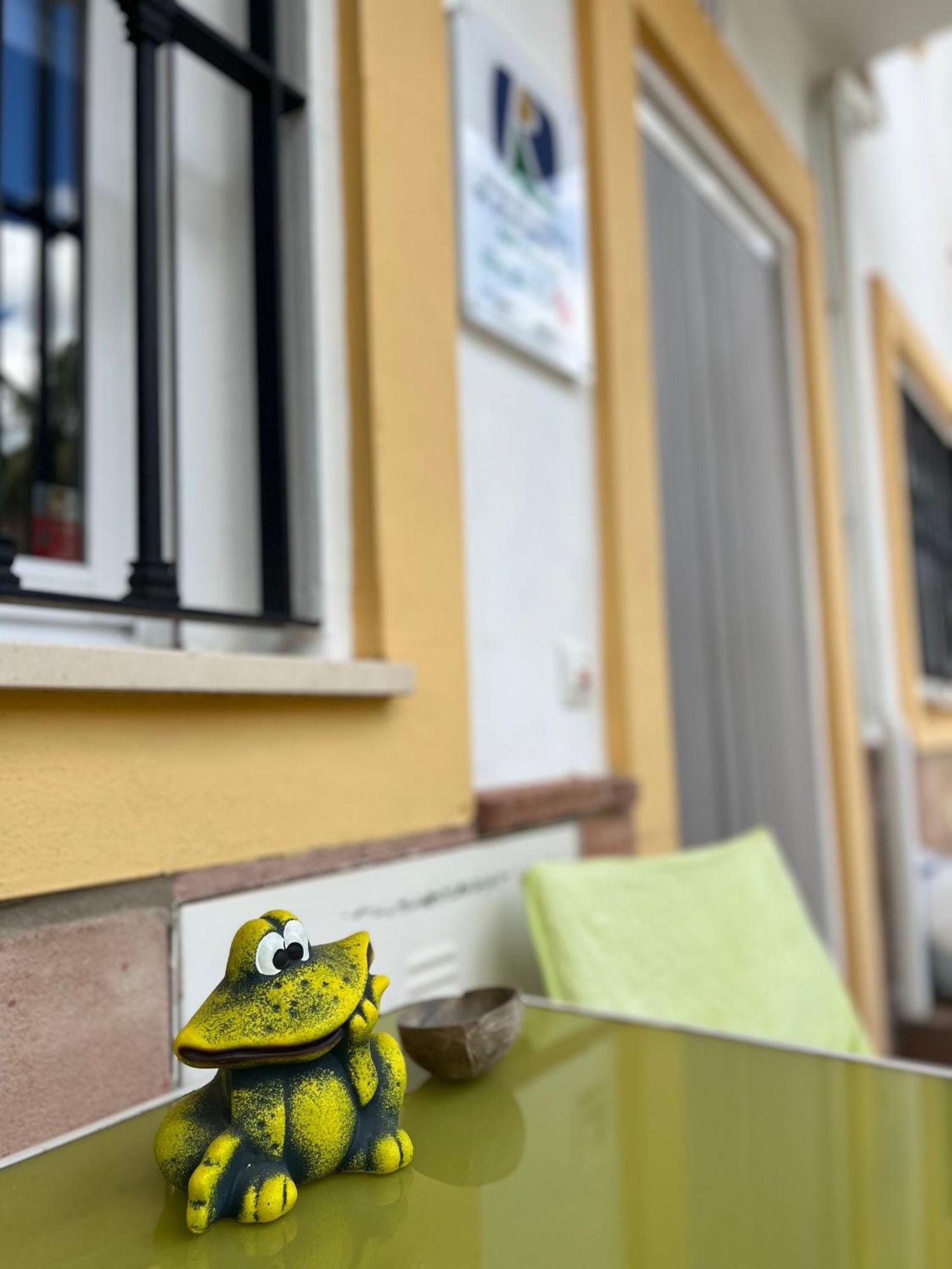 Casa Rural Las Rosas De Benaoján エクステリア 写真