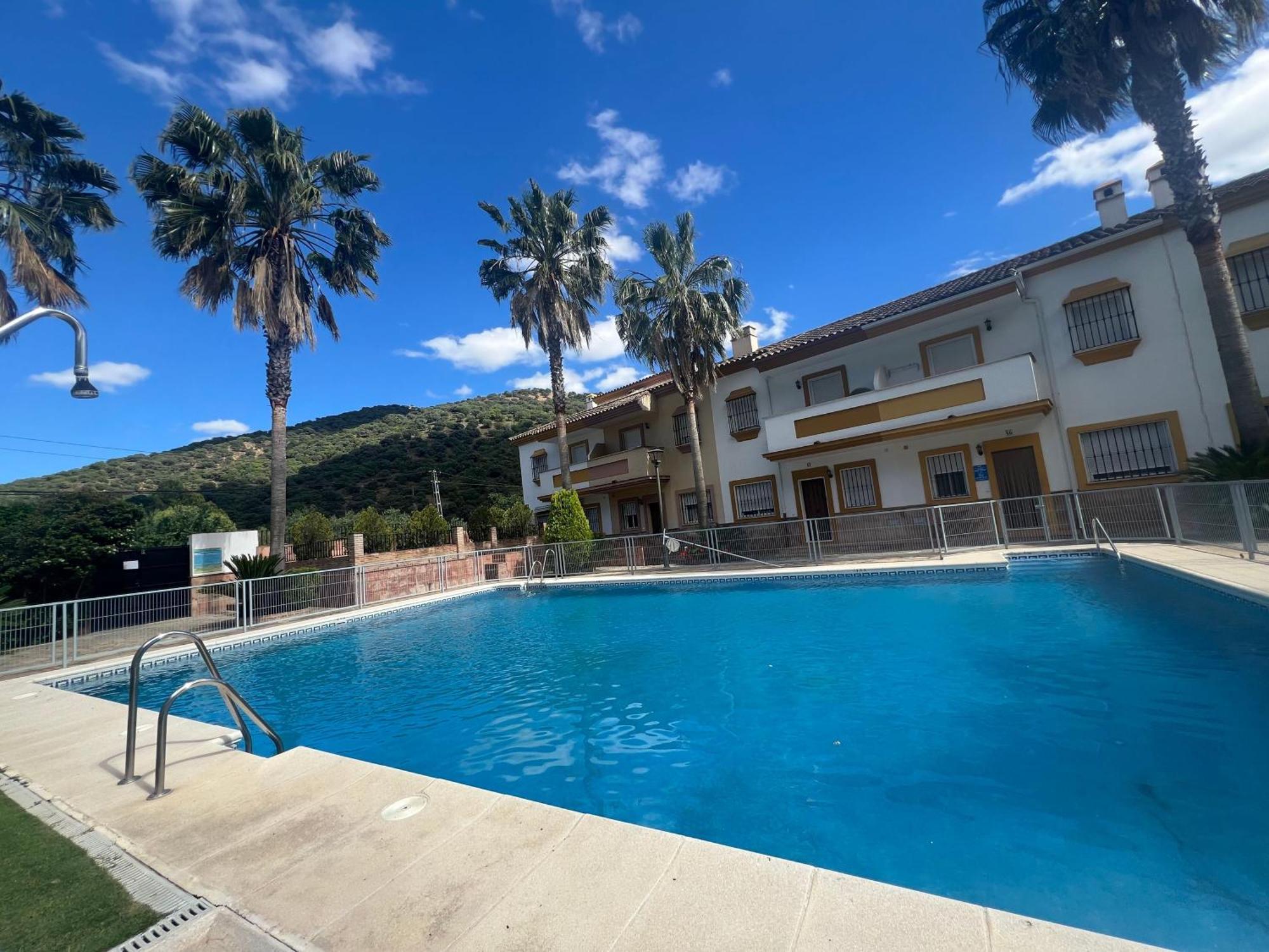 Casa Rural Las Rosas De Benaoján エクステリア 写真